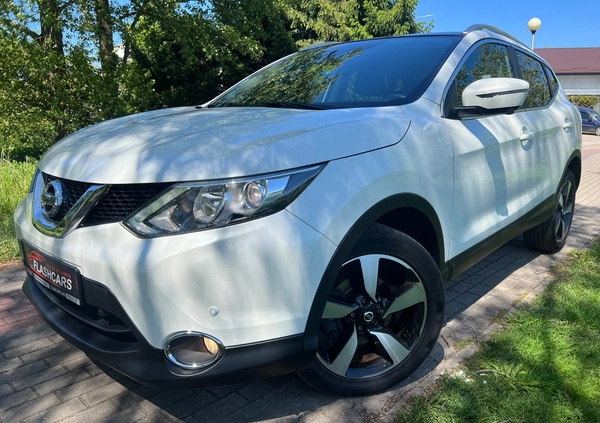 Nissan Qashqai cena 56990 przebieg: 117000, rok produkcji 2016 z Bisztynek małe 466